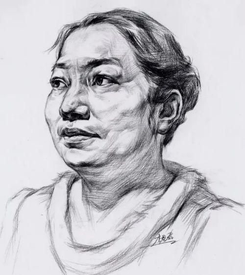 素描头像女中老年带步骤教程 素描老年女性头像的画法步骤