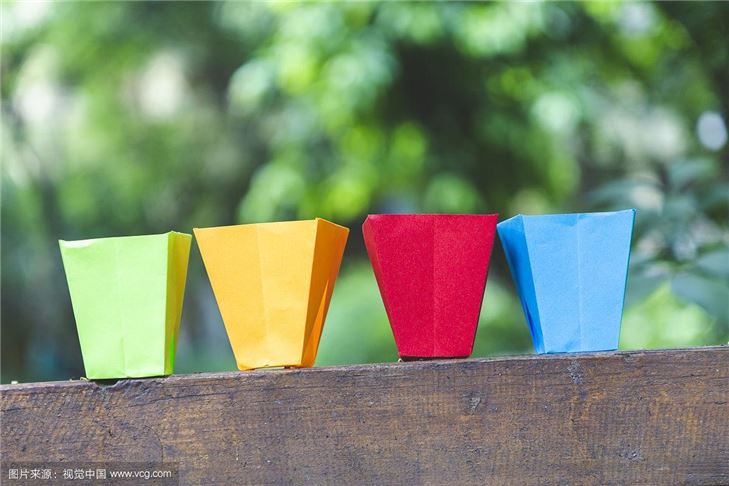 折叠垃圾桶折纸教程(1)