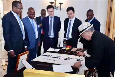 杨新生(杨新生物检测试剂包装)