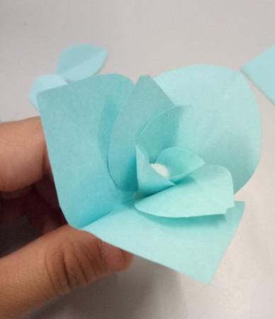 石斛兰花折纸怎么做？简单石斛兰花折纸图解的制作教程详解　(石斛兰花有毒吗)