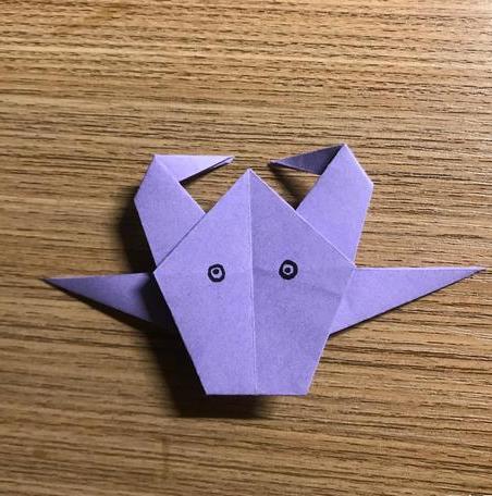 适合幼儿折的牛怎么折纸，了解折纸的意义(折飞机适合几岁的幼儿)