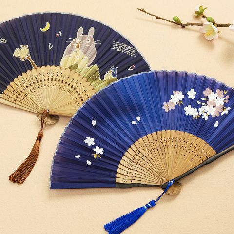 折一把古风扇子怎么做？一分钟教你做精美的古风扇子折纸(折一把古风扇子不用胶水)