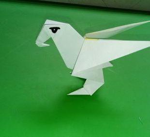 怎么用纸折老鹰呢？分享简单的折纸老鹰的折法图解(怎么用纸折小盒子)