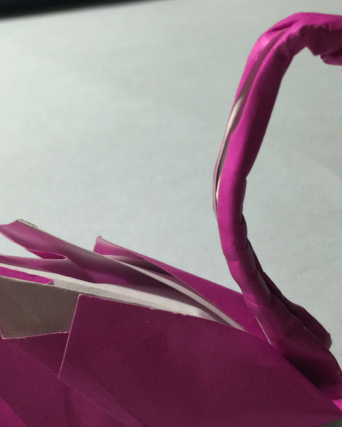 折纸天鹅的方法是什么，为什么现在人们喜欢送天鹅礼物(折纸天鹅)