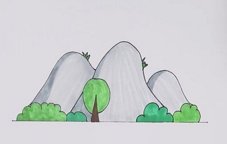 远处的山峰儿童简笔画