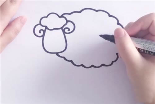 一步步教你画简单的小羊