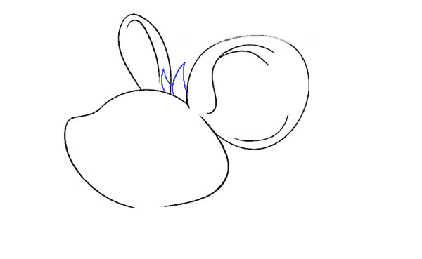 一步步教你画卡通的老鼠