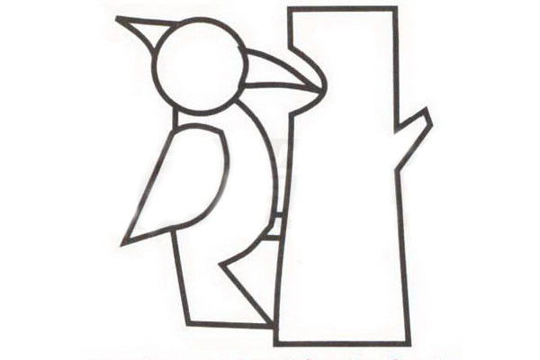 正在啄木头的啄木鸟简笔画