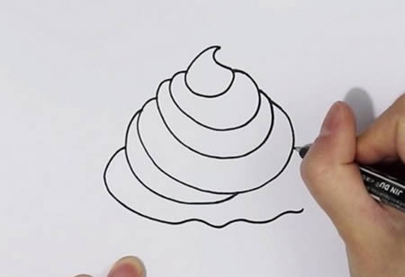 可口的甜品简笔画