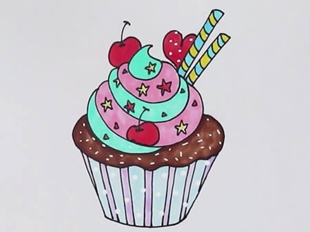 可口的甜品简笔画