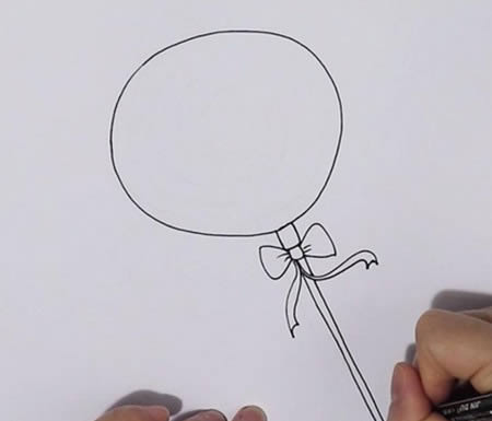 好看的彩虹棒棒糖简笔画