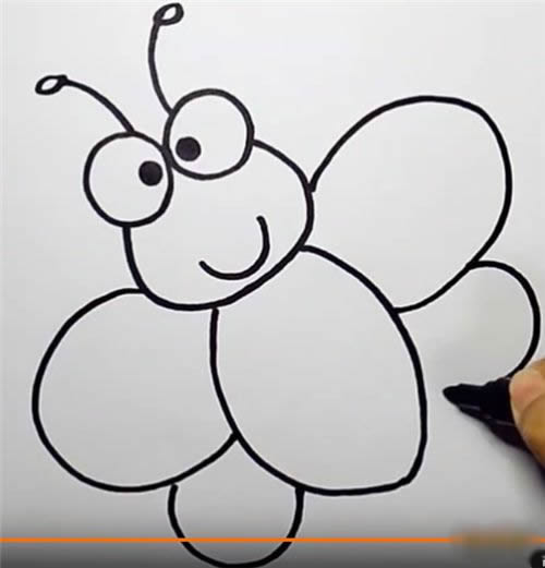 小蜜蜂简笔画的画法步骤