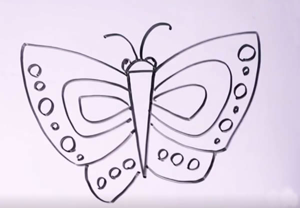 美丽的蝴蝶怎么画最简单