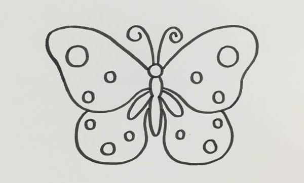 简单漂亮的蝴蝶画法教程