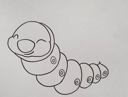 可爱的蚕宝宝简笔画
