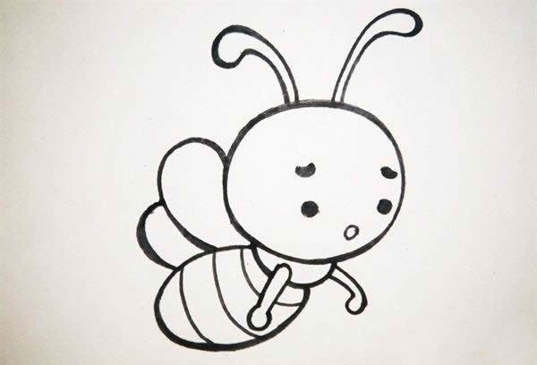 采蜜的小蜜蜂简笔画